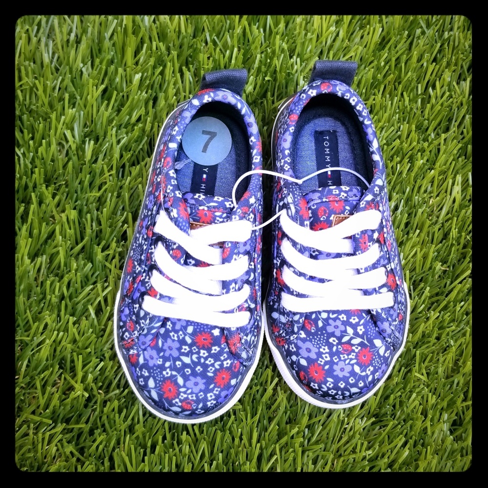 NEW Tommy Hilfiger Toddler Girl's Shoes, Size 7